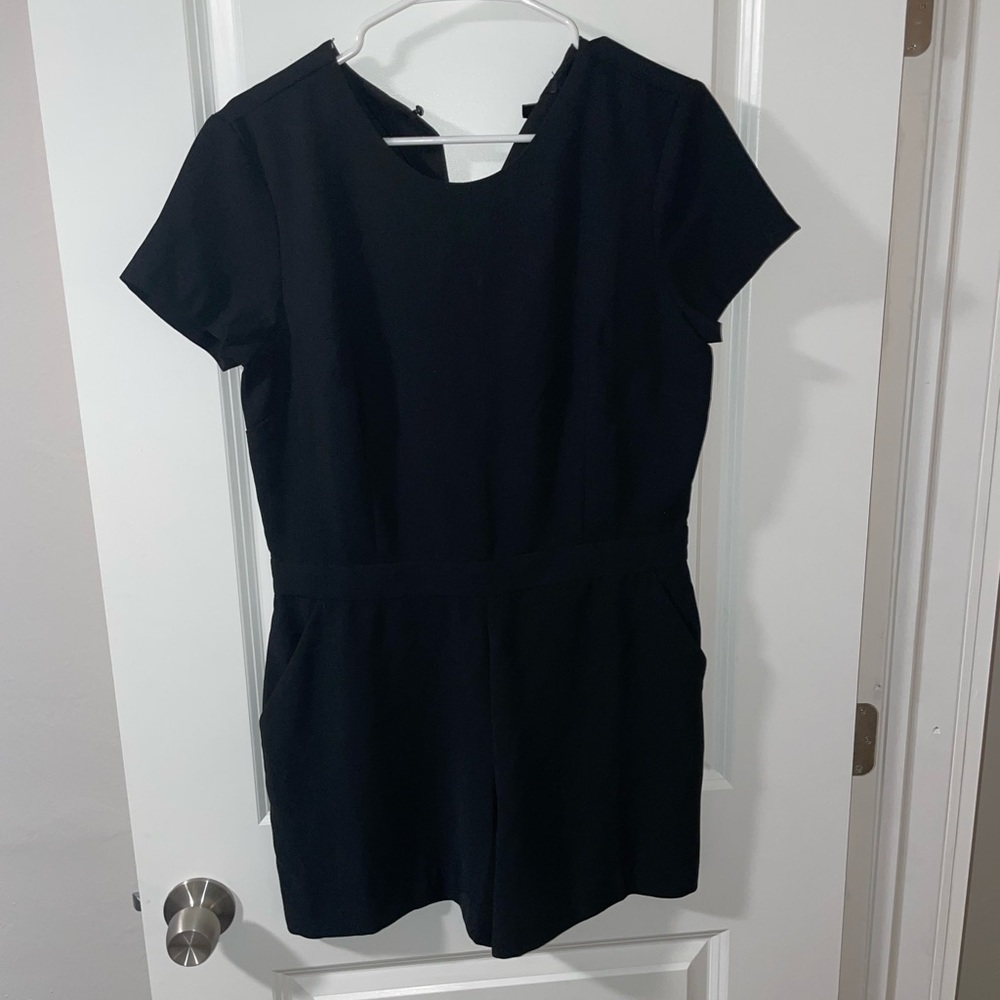 Size 8 Banana Republic romper